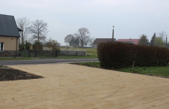 Utwardzenie terenu przy świetlicy wiejskiej w Zamysłowie ZDJĘCIA