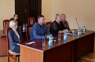 Prawie 100 tys. zł dla szkoły w Starych Drzewcach