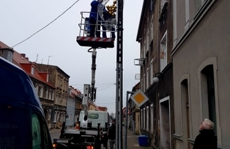 Pierwsze ozdoby świąteczne jużna ulicach ZDJĘCIA