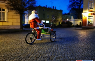 Zlot Mikołajów we Wschowie.