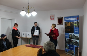 Wręczono podziękowania pracownikom interwencyjnym