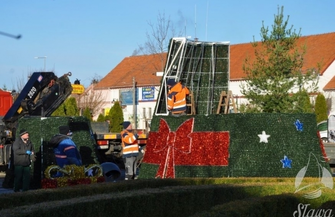 10-metrowa choinka w Sławie