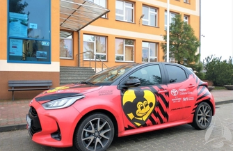 Falubazowe paczki dotarły do Sławy ZDJĘCIA