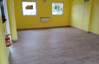 Zaplecze sportowe w Górczynie z nową podłogą ZDJĘCIA