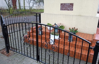 Wykonano ogrodzenie kapliczki w Dryżynie ZDJĘCIA