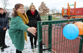 Otwarcie placu zabaw w Kowalewie ZDJĘCIA