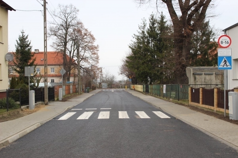 Remont ulicy Ogrodowej w Szlichtyngowie zakończony ZDJĘCIA