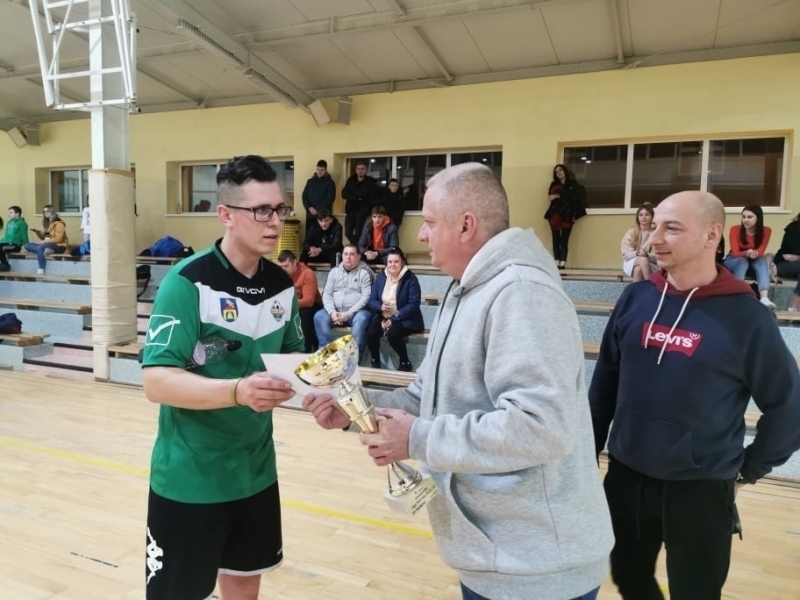 Zakończyła sięAmatorska Liga Halówki 2122 ZDJĘCIA