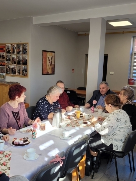 Dzień Kobiet w Klubie Senior w Szlichtyngowej ZDJĘCIA