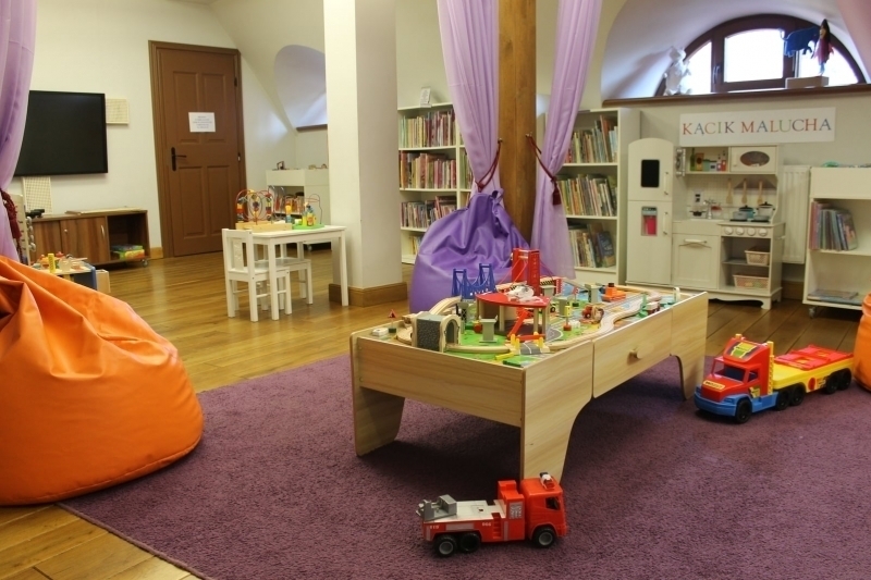 Biblioteka we Wschowie zaprasza dzieci z Ukrainy do Kącika Malucha
