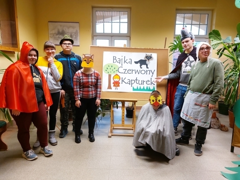 Zakończenie projektu Bajkowy świat który bawi uczy i wychowuje w SOSW
