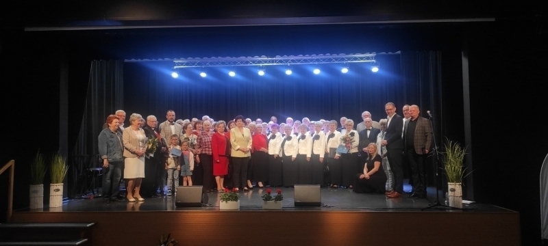 I Przegląd Pieśni Patriotycznychw wykonaniu chórów senioralnych ZDJĘCIA