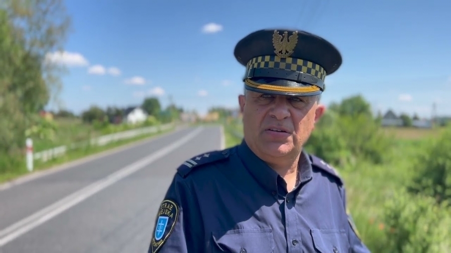 Łęgoń Woda w Rowie Polskim jest zanieczyszczona VIDEO