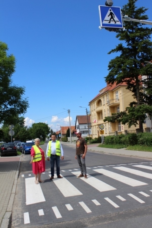 Zakończenie prac związanych z przebudową przejść dla pieszych ZDJĘCIA