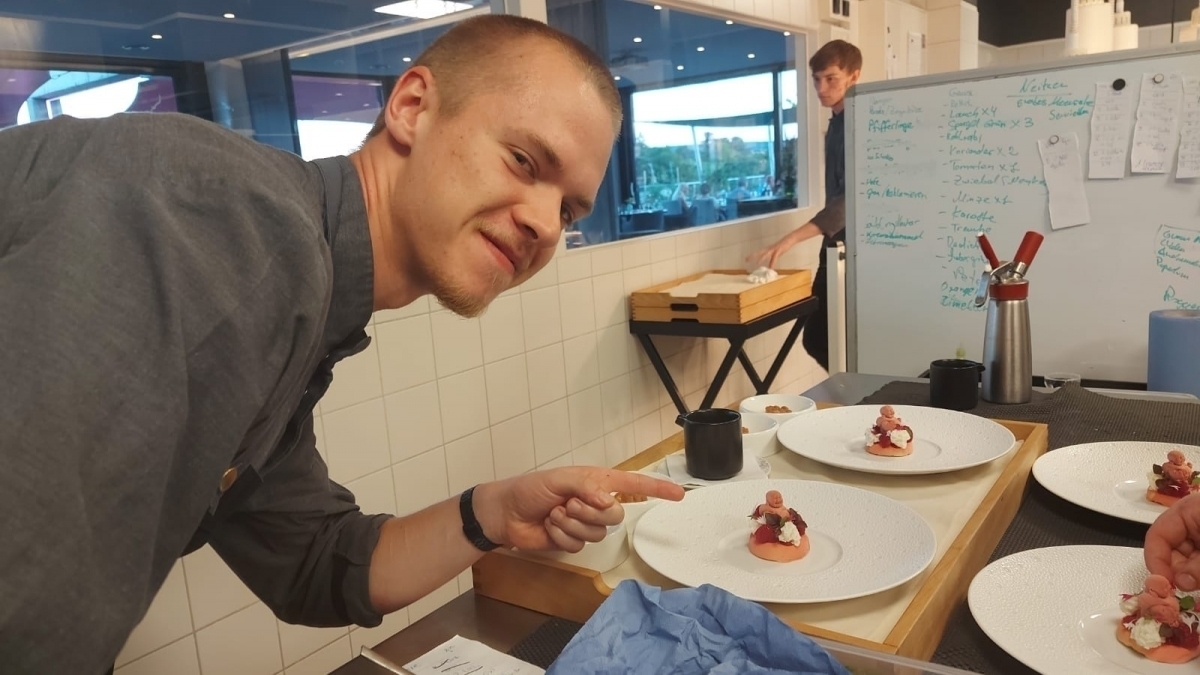 Uczniowie Staszica na praktyce w prestiżowej restauracji w Limburgu