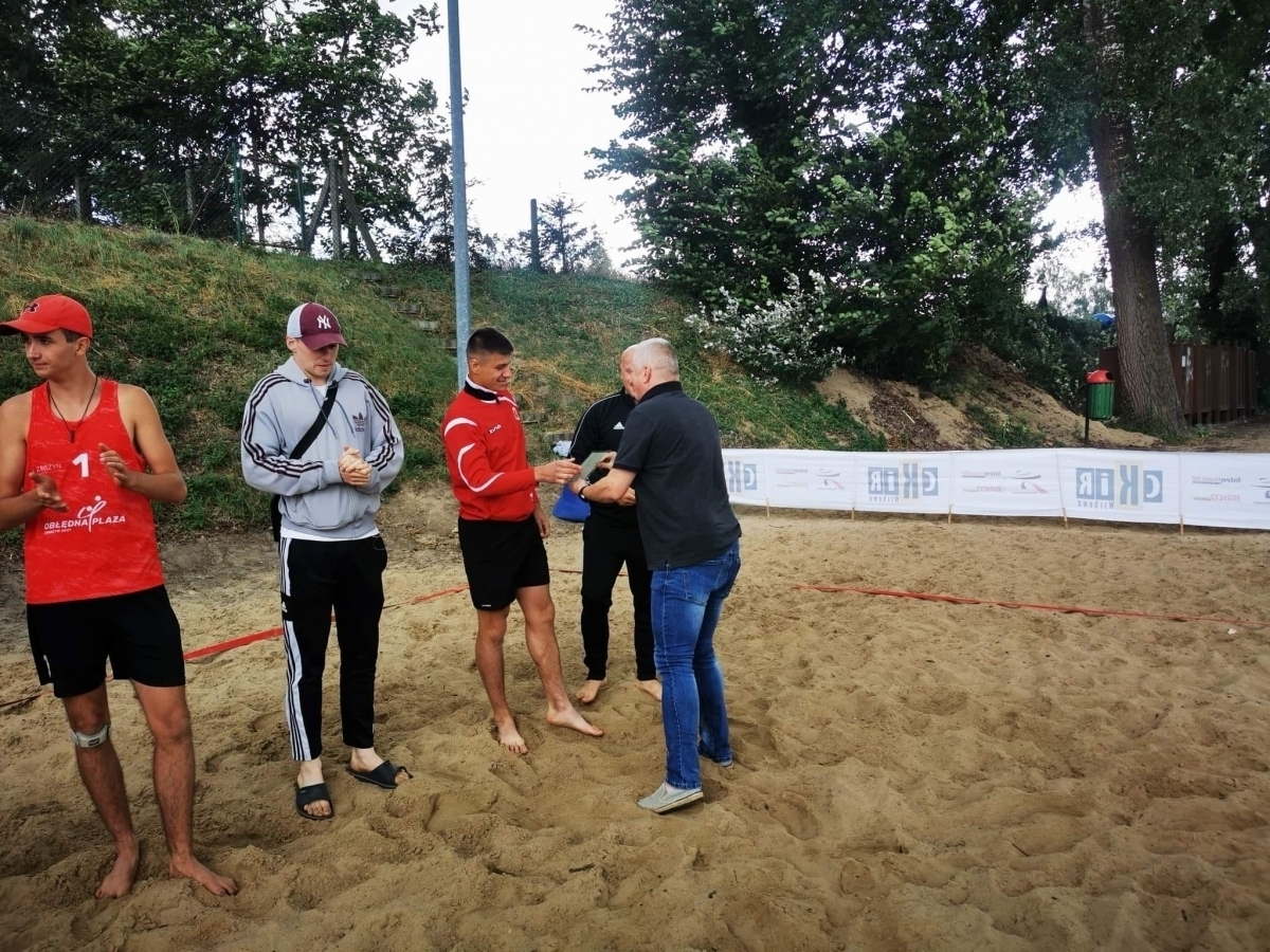 Bąkiewicz i Kostera zwyciężyli w Otwartym Turnieju Siatkówki Plażowej w Lginiu