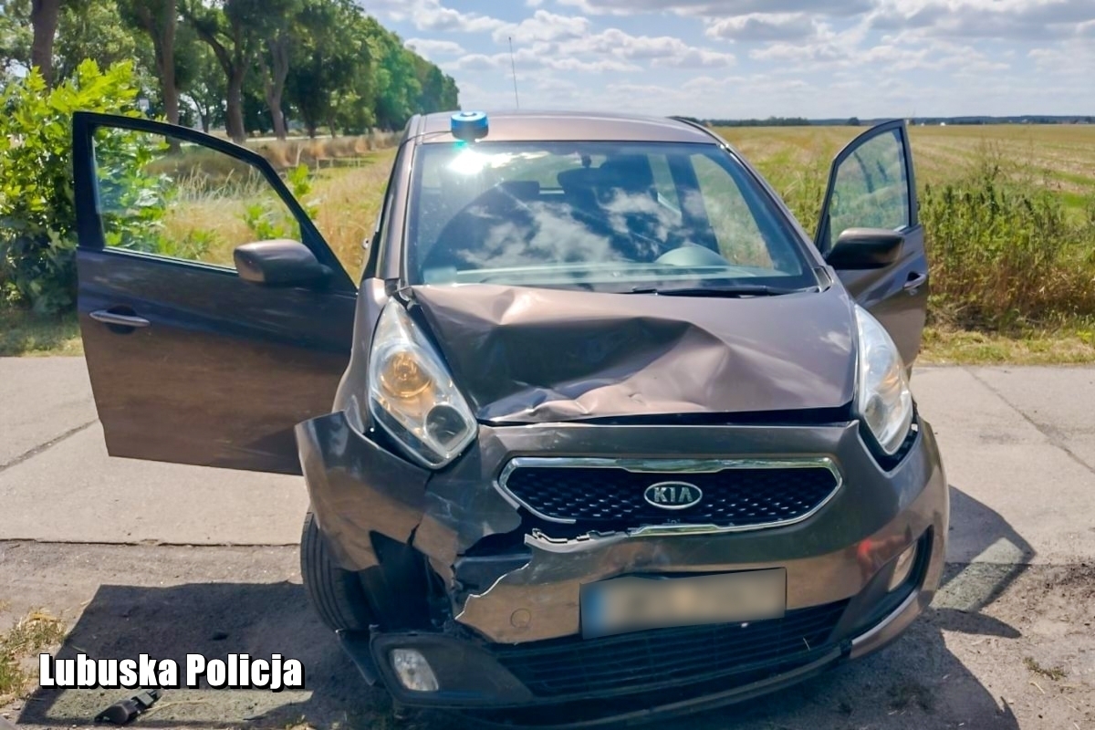 Ukradł porsche i rozbił je o radiowóz. Skuteczny pościg kryminalnych VIDEO