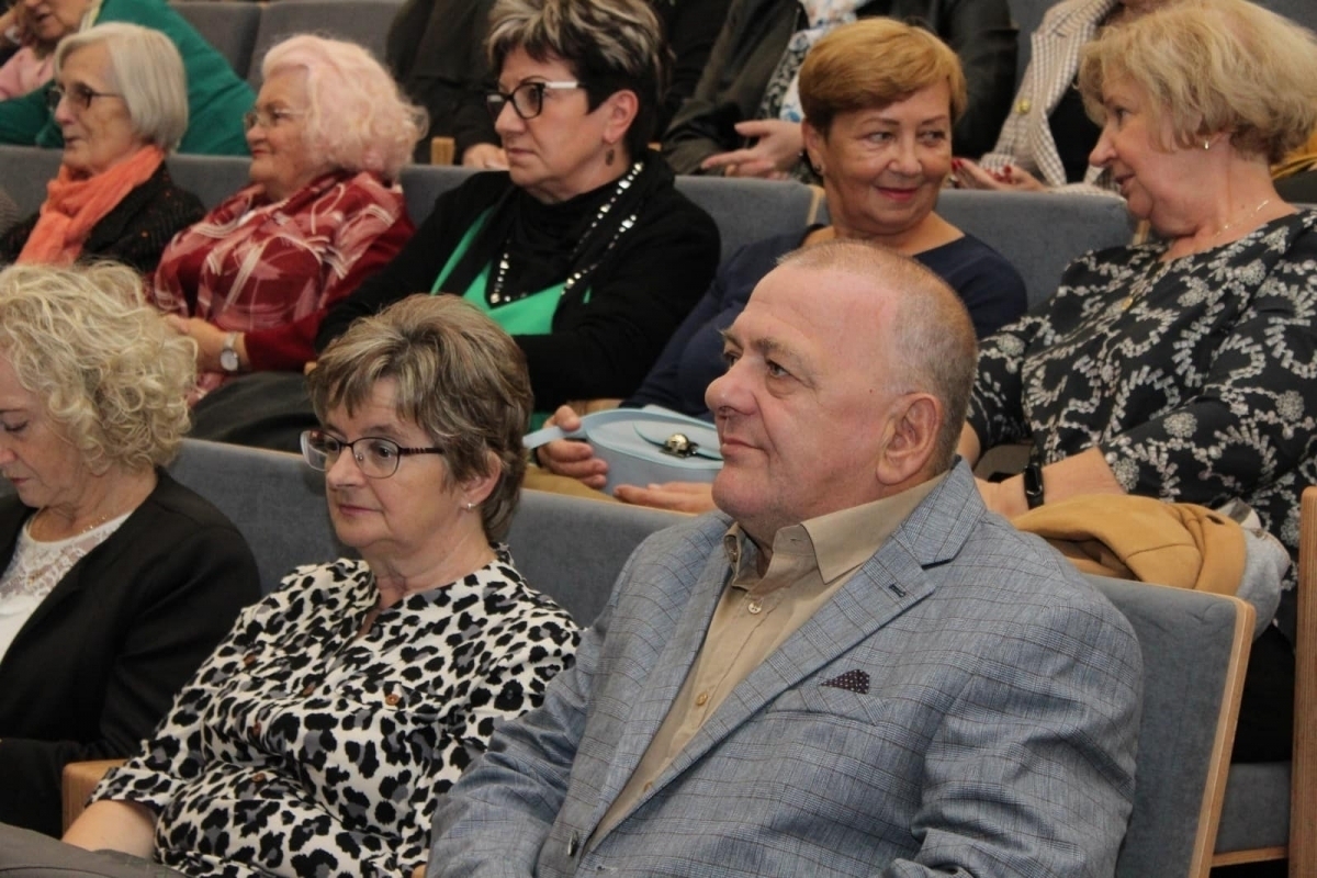 Nauczyciele spotkali sięz okazji Dnia Edukacji Narodowej ZDJĘCIA