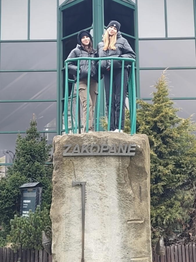Uczniowie Staszica poznają Polskę ZDJĘCIA
