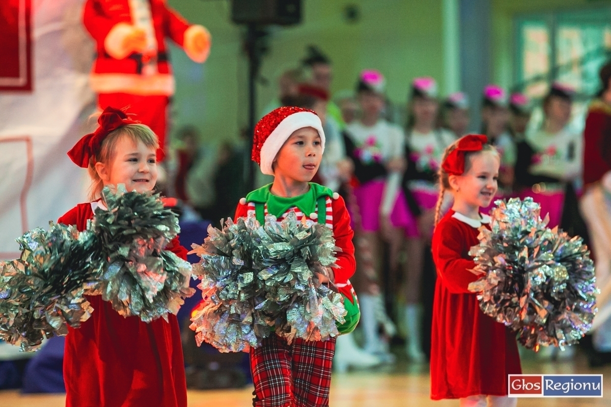 II Mikołajkowy Festiwal Tańca Mażoretkowego na Ziemi Lubuskiej RELACJA