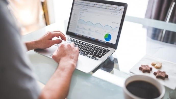 Dlaczego warto pozycjonować stronę na słowa kluczowe z długim ogonem?