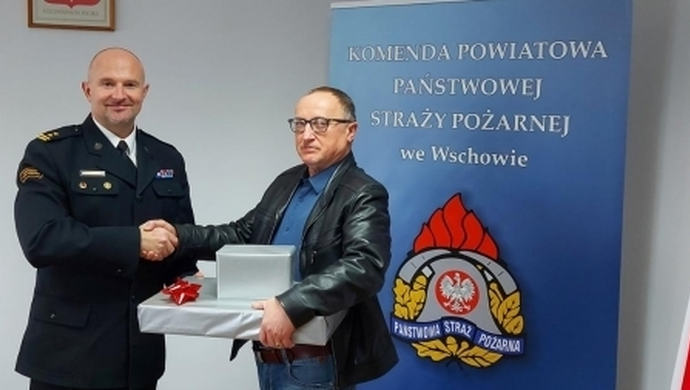 Przekazanie sprzętu komputerowego