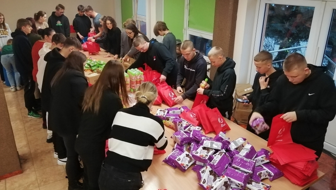 Sława przygotowuje się do Mikołajek