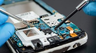 Dlaczego warto wymieniać części do telefonów?