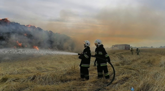 Potężny pożar w okolicy Sławy