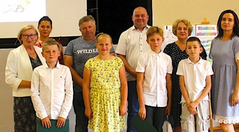 Najzdolniejsi uczniowie nagrodzeni za wyniki