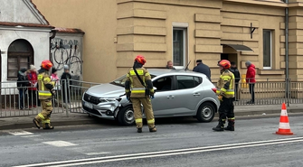 Kolizja dacii ze scanią.