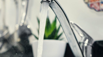 Jak sprawdzić jakość wody z kranu w swoim domu?