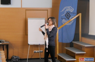 Posłuchaj o zdrowiu psychicznym nastolatków.