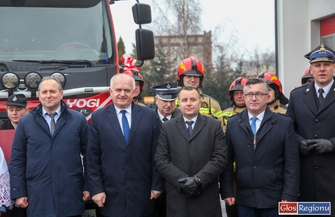 Przekazanie wozu dla OSP Osowa Sień