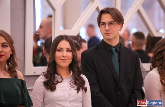 Studniówka 2022 w I ZS we Wschowie RELACJA