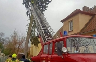 Burmistrz Wielgus składa podziękowania dla strażaków i służb komunalnych