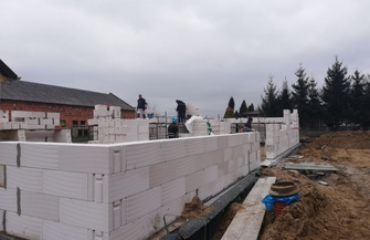 Postępy prac przy budowie świetlicy w Dryżynie ZDJĘCIA