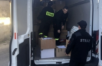 Transport darów dla Ukrainy z gminy Szlichtyngowa ZDJĘCIA