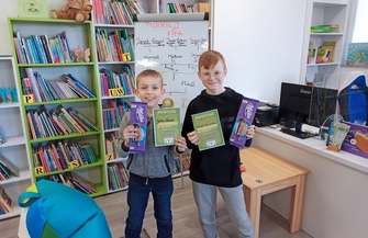 Pierwszy Turnieju FIFA22 organizowany przez Bibliotekę w Szlichtyngowej ZDJĘCIA