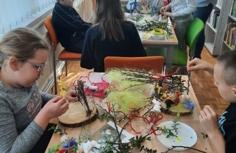 Warsztaty Wielkanocne w Bibliotece Publicznej Miasta i Gminy w Szlichtyngowej