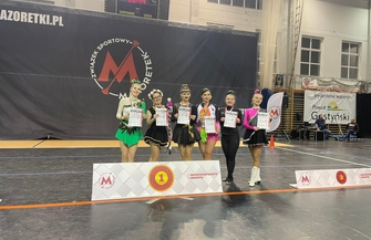 Znakomity występ mażoretek ze Wschowy na