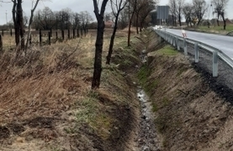 Szlichtyngowa Prace porządkowe i melioracyjne na drodze wojewódzkiej ZDJĘCIA