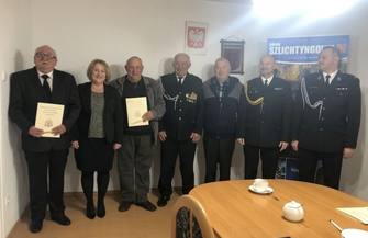 Uroczyste wręczenie decyzji o przyznaniu świadczenia ratowniczego
