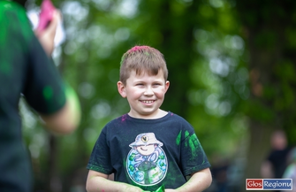 Holi Święto Kolorów w Parku Tysiąclecia we Wschowie VIDEO