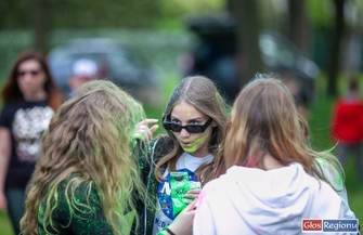 Holi Święto Kolorów w Parku Tysiąclecia we Wschowie VIDEO