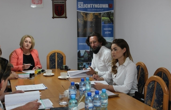 W Wyszanowie i Zamysłowie powstaną nowe place zabaw oraz siłownie zewnętrzne