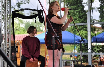 Muzyczne spotkanie nad jeziorem