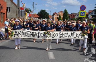 Barwny korowód przejdzie ulicami Sławy