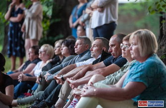 Spektakl Dłonie w wykonaniu Teatru na Wietrze VIDEO