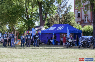 Na Placu Kosynierów trwa akcja Motokrew ZDJĘCIA